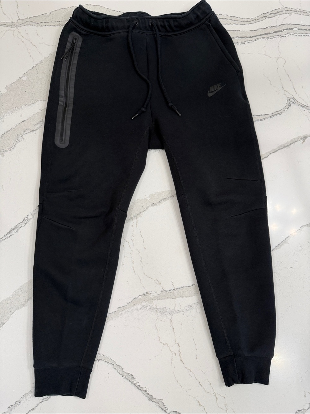 Nike Tech Fleece Jogger Sweatpants with Zipper Pocket- Medium